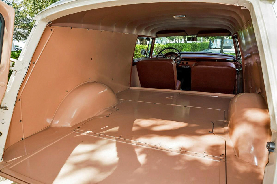 1956 Ford Courier (Sedan Delivery)&nbsp; cargo area floor & left side panal