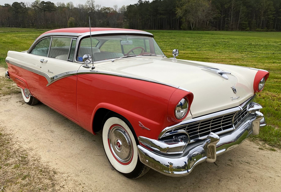 1956 Ford Fairlane Victoria&nbsp; right front
