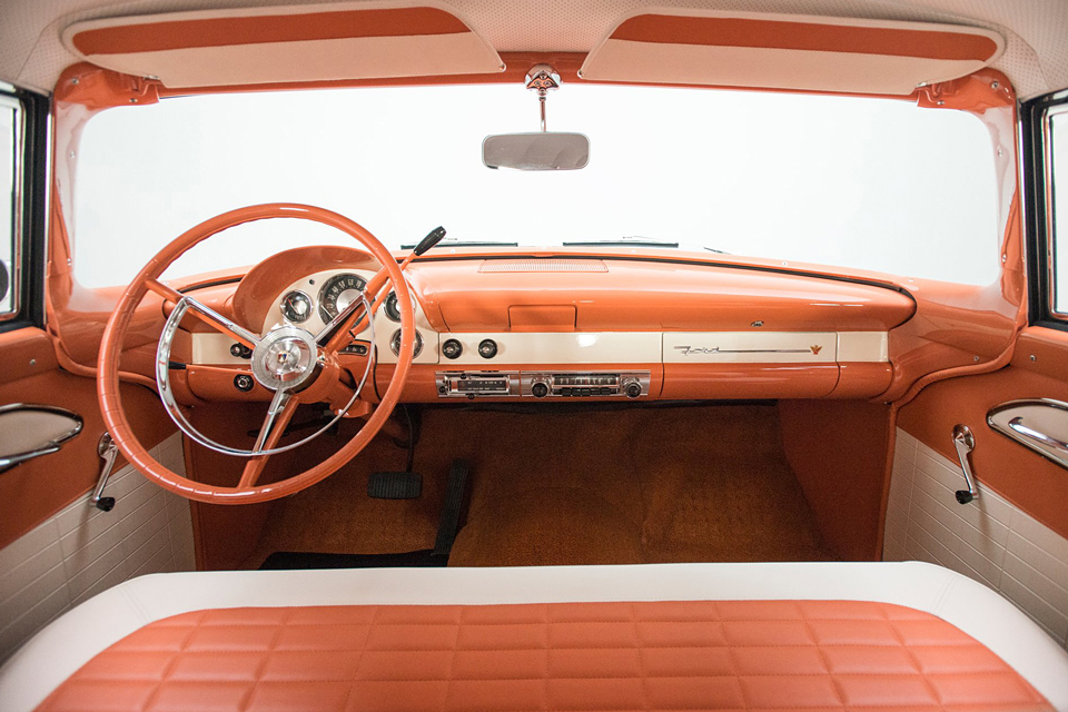 1956 Ford Fairlane Victoria&nbsp; instr panel