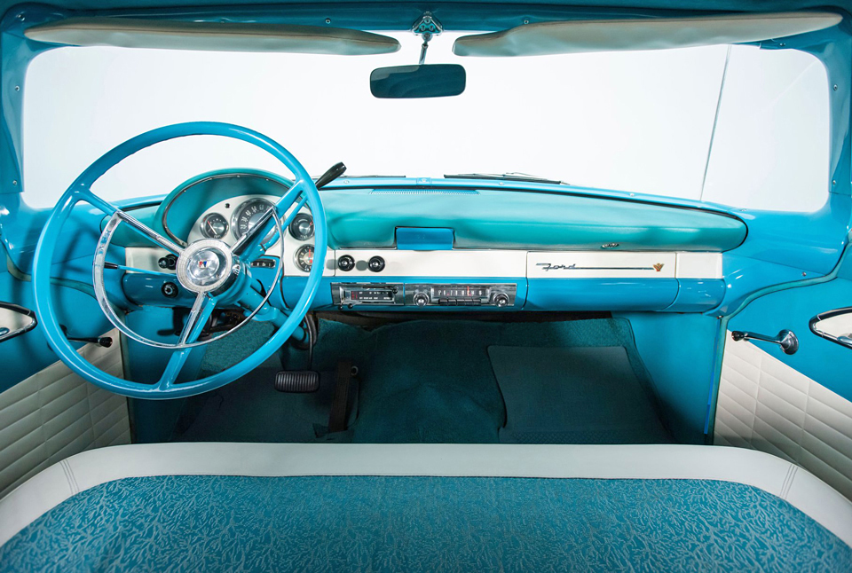 1956 Ford Fairlane Victoria&nbsp; instr panel