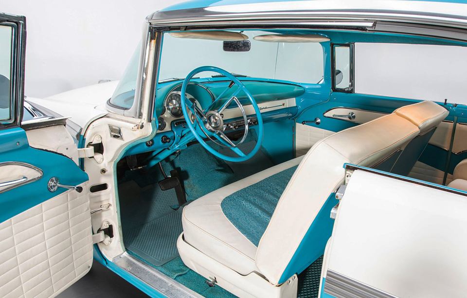 1956 Ford Fairlane Victoria&nbsp; interior front