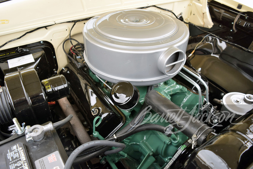 1956 Meteor Rideau Crown Victoria&nbsp;&nbsp; Meteor V-8 292-cid 200-hp (202-hp w/ Merc-O-Matic Dr) 4-bbl dual-exh eng