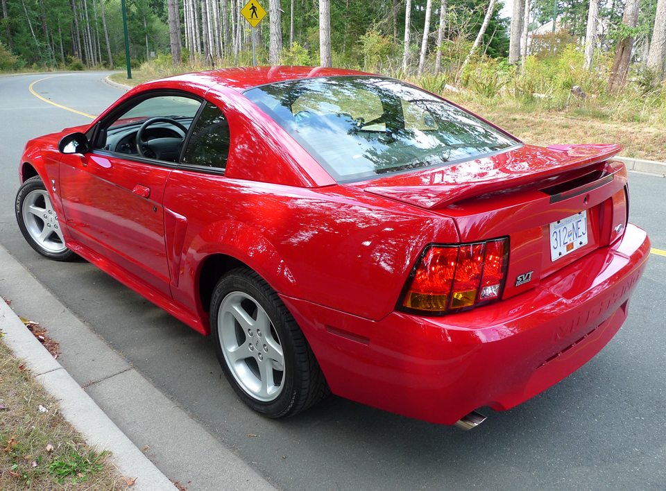 1999 Ford Mustang SVT Cobra Coupe rear