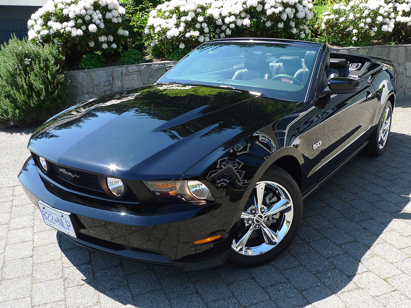 2012 Ford Mustang GT Convertible Premium chrome wheels